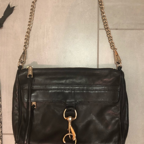 Rebecca Minkoff Cross Body Bag with Dust Bag. - Picture 2 of 4